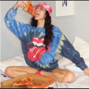 URBAN OUTFITTERS WOMENS TIE DYE
SWEATSHIRT S/M